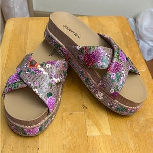 New Johnny Was Jenna Floral Cross-Strap Platform Slide Sandals in Pink and Brown